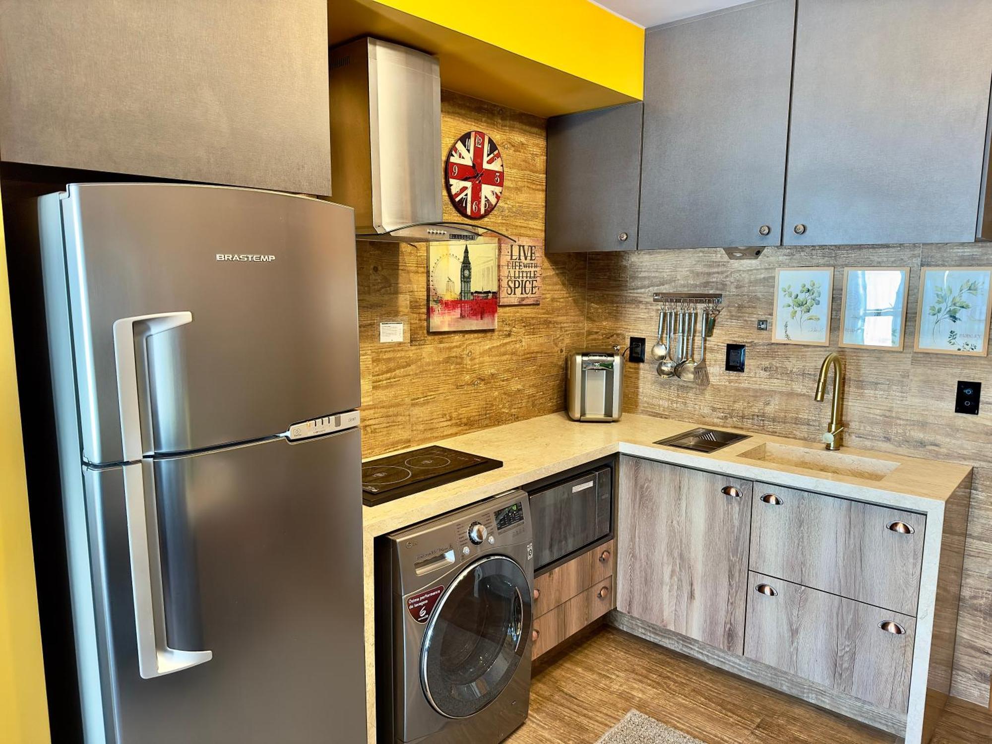 Ed Saint Moritz, Flat Com Garagem 01, Shn No Coracao De Brasilia Leilighet Eksteriør bilde